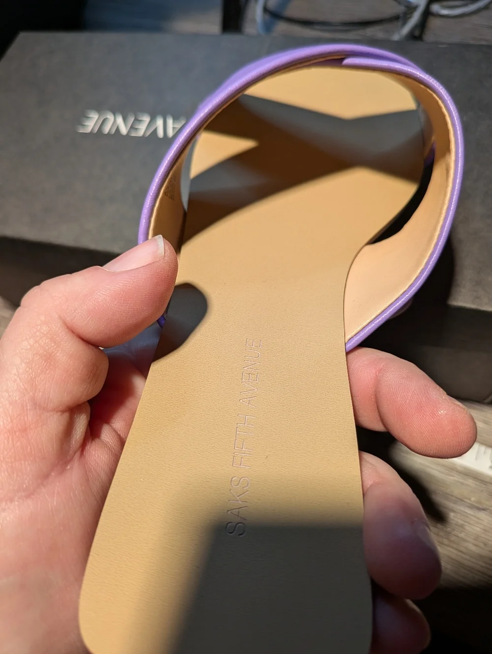 Saks Fifth Avenue New In Box Women’s Lilac Leather Slide Sandal Size 6.5
